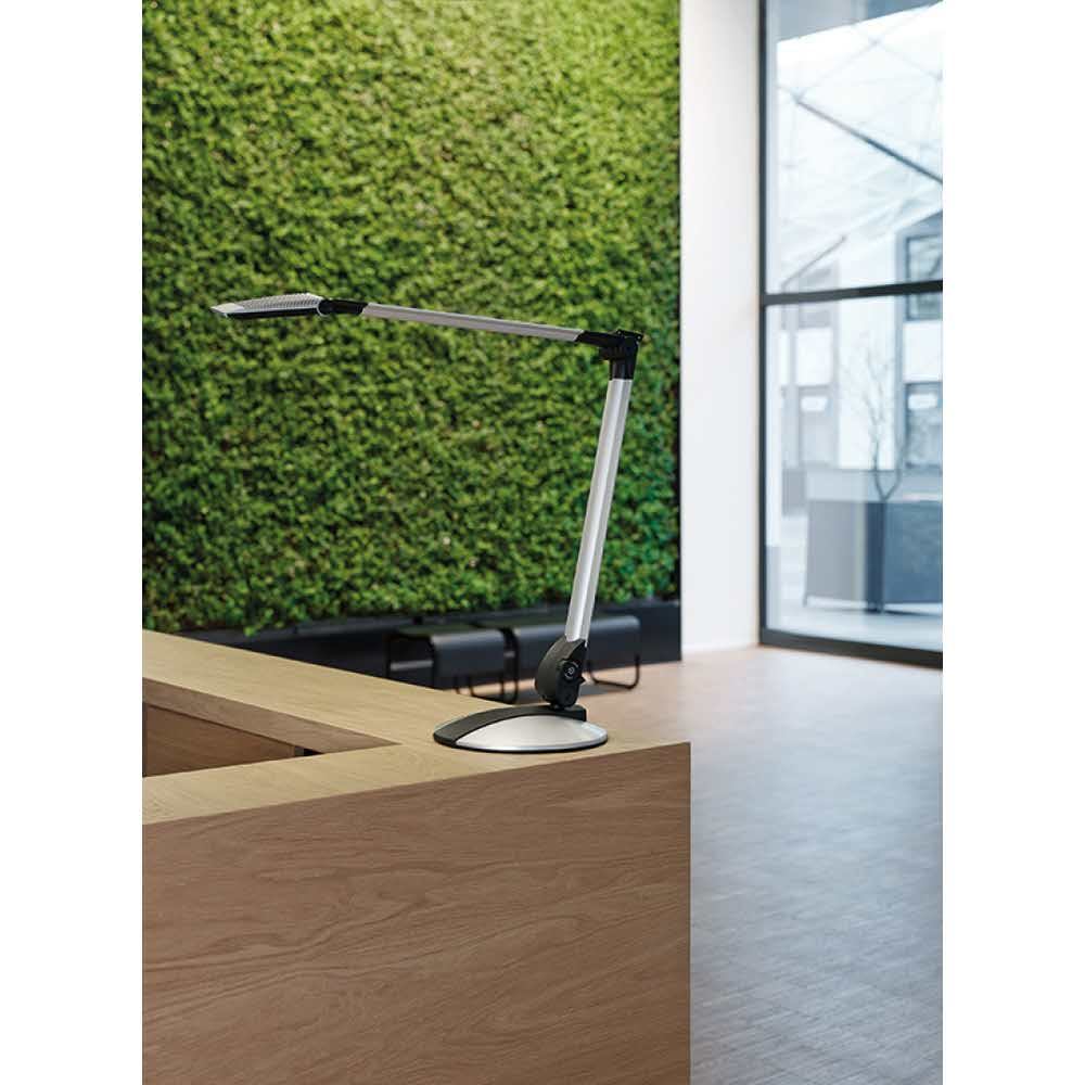 lampa na biurko 4 alibiuro.pl Lampka LED na biurko MAULoptimus Colour Vario 10W ze ściemniaczem srebrna 17