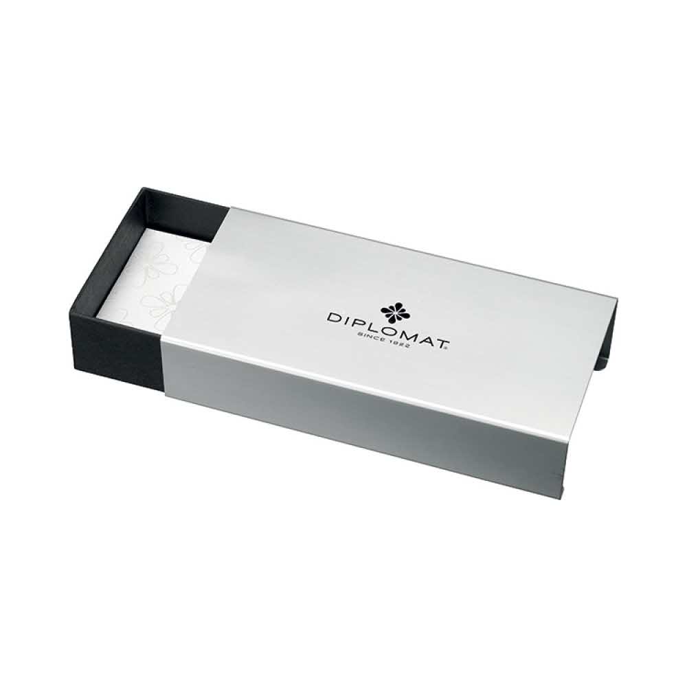 pióro szkolne 4 alibiuro.pl Pióro wieczne DIPLOMAT Excellence A2 Skyline M czerwone 31