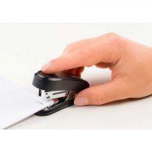 zszywacz mini novus czarny zszywki 24 6 blister alibiuro.pl 78