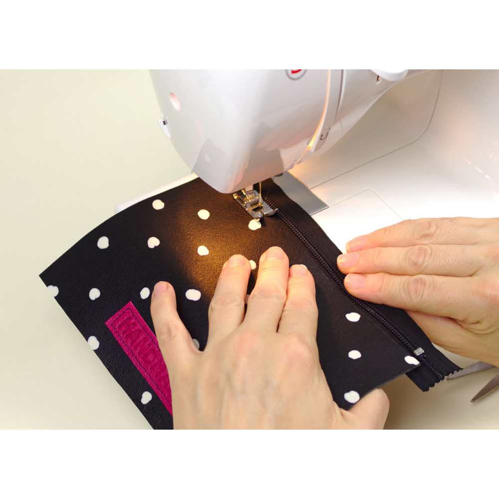 FIMO, Masa plastyczna termoutwardzalna Leather Effect, czarna, kostka, 57g S 8010-909 - obrazek 7