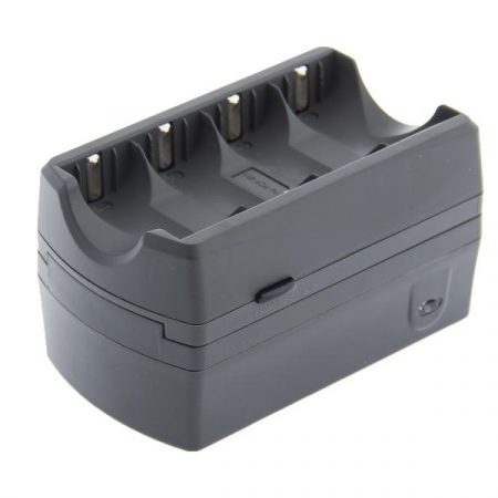 Avacom ładowarka do aparatu ACFRB 4 CR123 Li Fe 100 240V 3.7 7.3V ładowanie pojedynczych cel