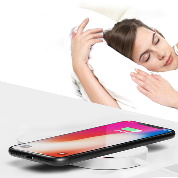 ładowarka bezprzewodowa 2 w 1 do telefonow i Apple Watch biała 5V 10W Qi - obrazek 12