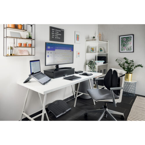 60112_n_11.jpg Podstawka chłodząca Kensington SmartFit™ Easy Riser™ pod laptopa, szara