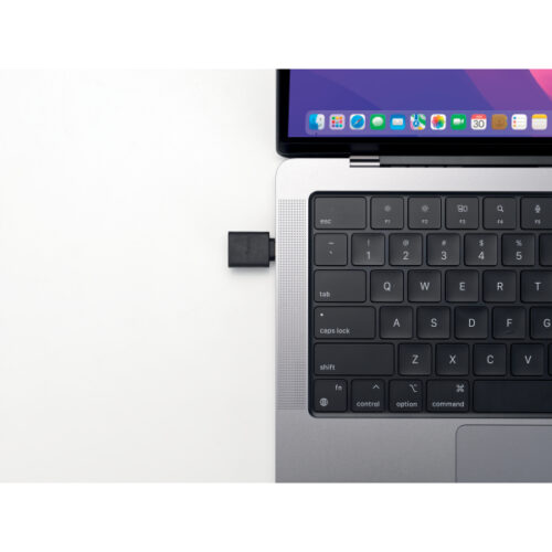 K33477WW_05.jpg Adapter Kensington CA1010, z portu USB-C na USB-A, czarny