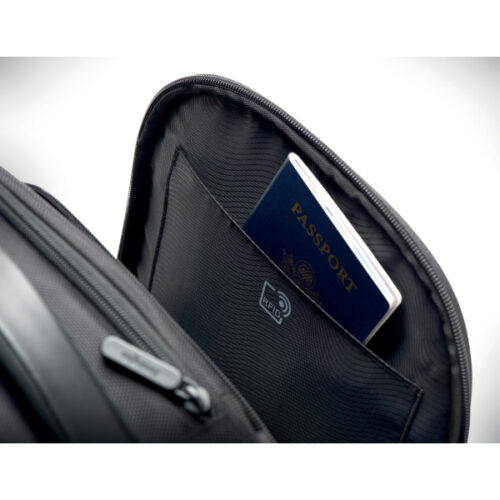 K60383EU_08.jpg Plecak Kensington Contour™ 2.0 Executive na laptopa 14”