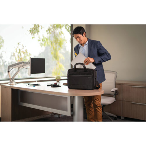 K60386EU_iu_05.jpg Torba Kensington Contour™ 2.0 Business na laptopa 15.6“