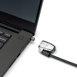 K68102EU_01.jpg Blokada Kensington ClickSafe® do laptopa, 3 w 1, otwierana kluczem
